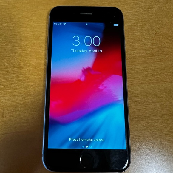 iPhone 6s - 64GB Unlocked - Picture 1 of 4